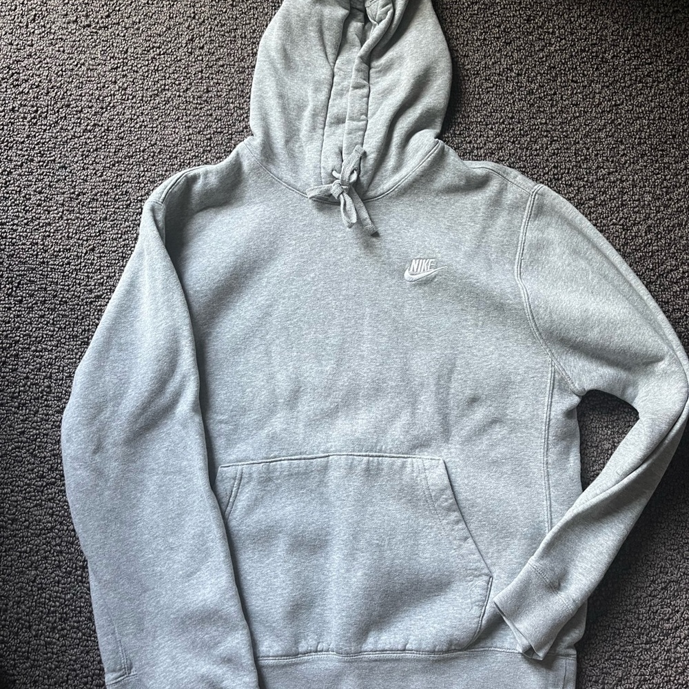 Gray no stains perfect condition Nike sweatshirt
